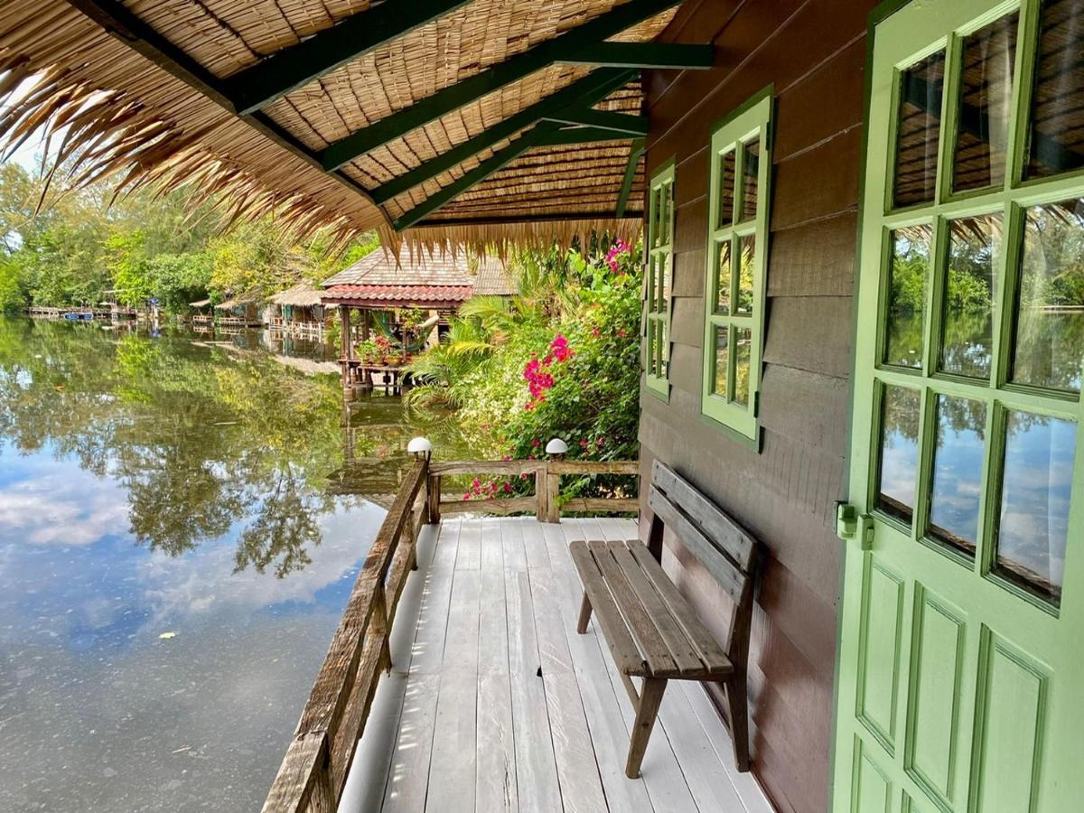 Maddekehaoo Eco Mansion Acomodação com café da manhã Koh Chang Exterior foto